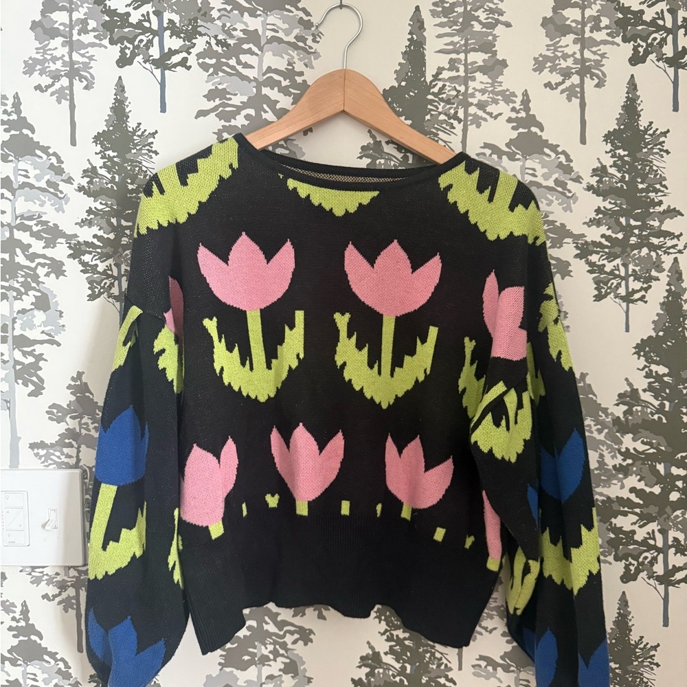 Drop shoulder floral patterned sweater